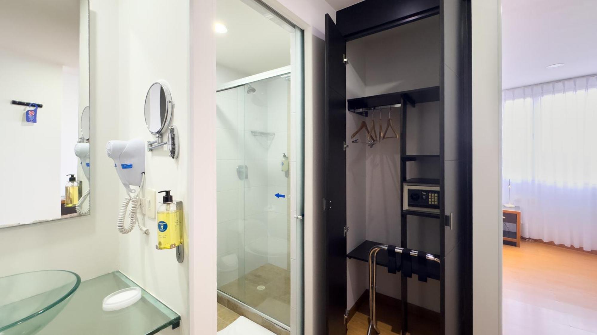 Benidorm Hotel 마니살레스 외부 사진