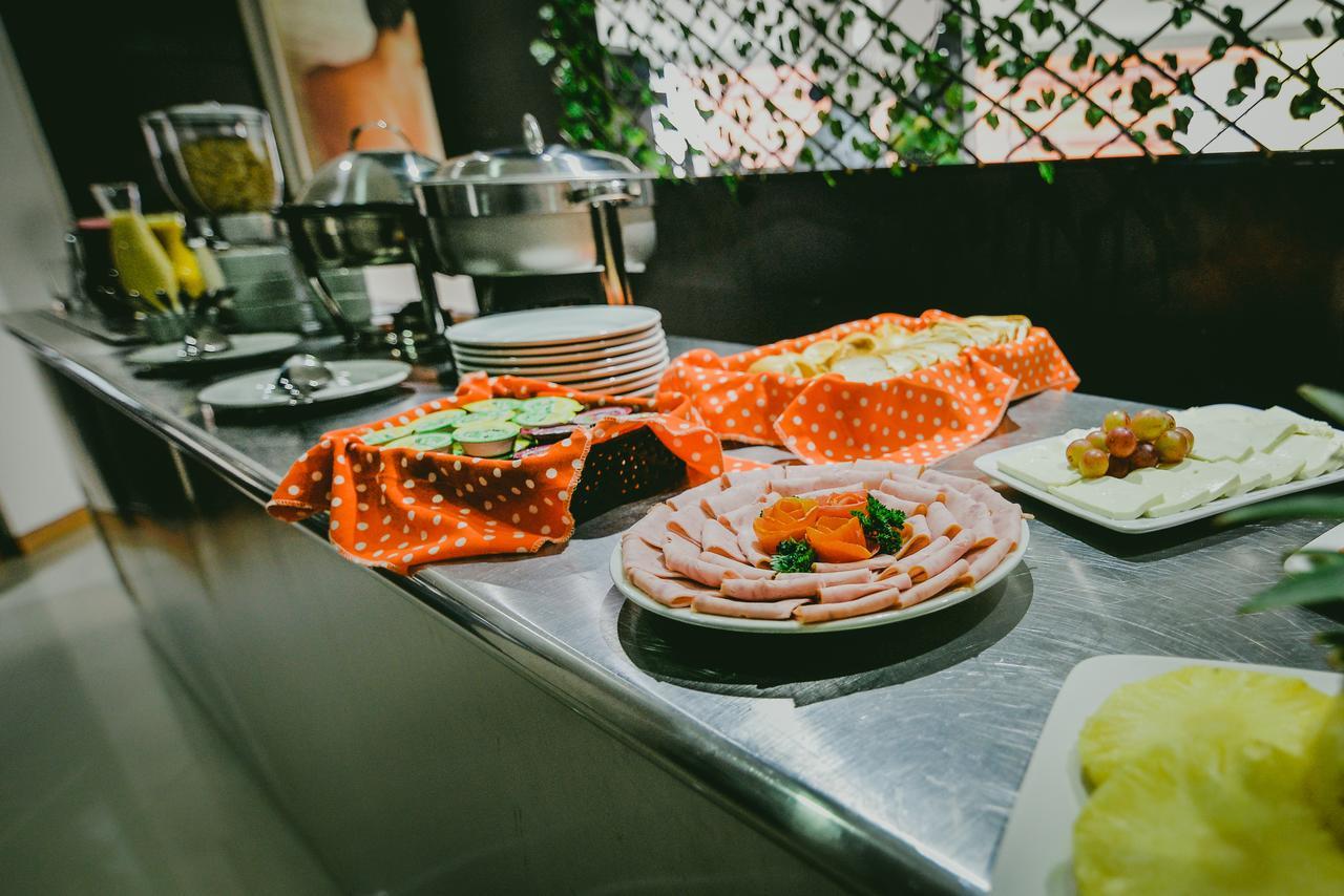 Benidorm Hotel 마니살레스 외부 사진