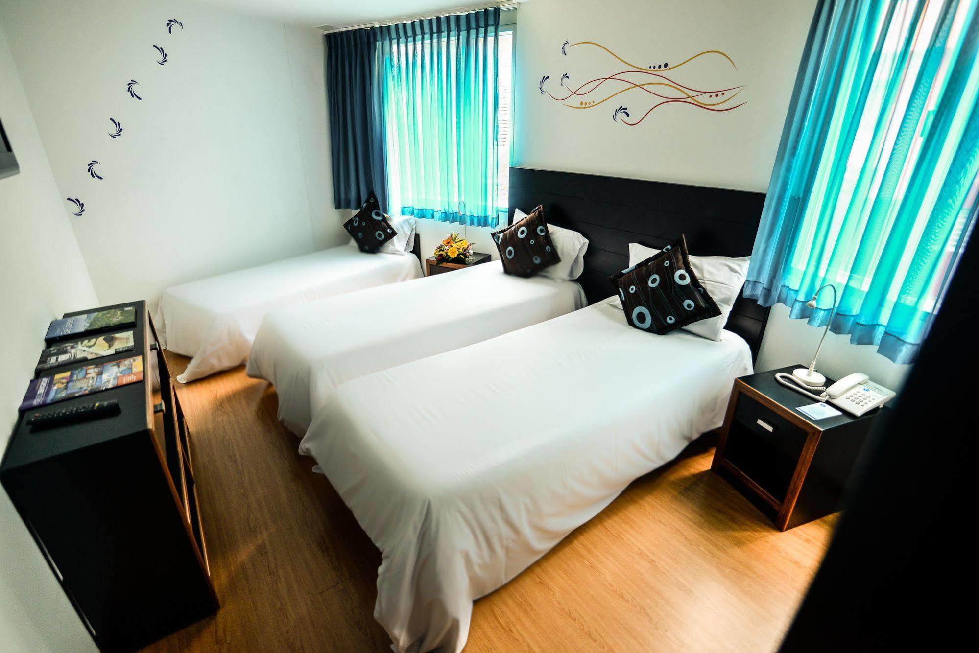 Benidorm Hotel 마니살레스 외부 사진